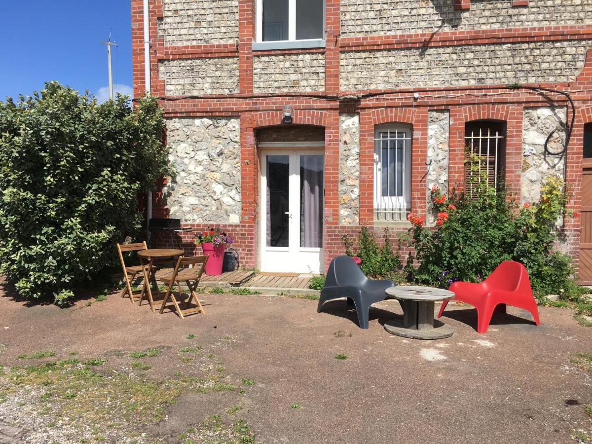 Appartement Les Mouettes, à moins de 50 Métres de la plage à Veulettes-sur-Mer Extérieur photo